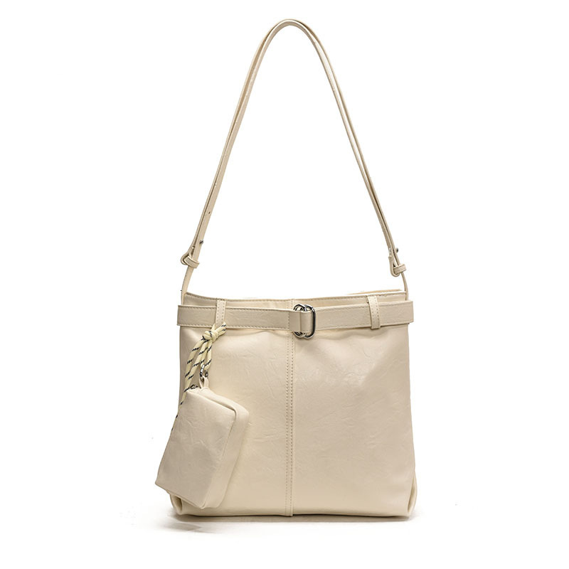 Design Denim Tote for Women New Versatile Crossbody Fashion Commuter Shoulder Bag