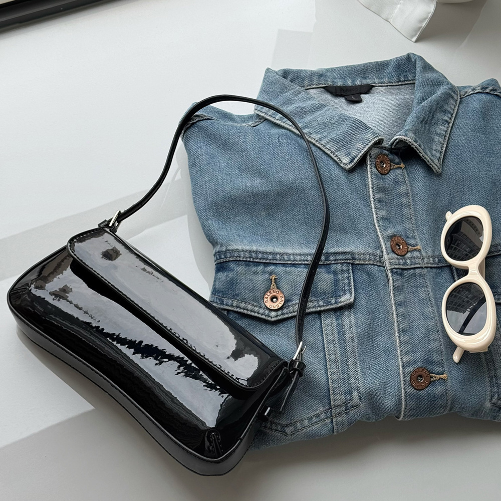 Simple Solid Color Handbag Baguette Women s New Fashion Versatile Shoulder Commuter High Value Crossbody Bag ddmymarket