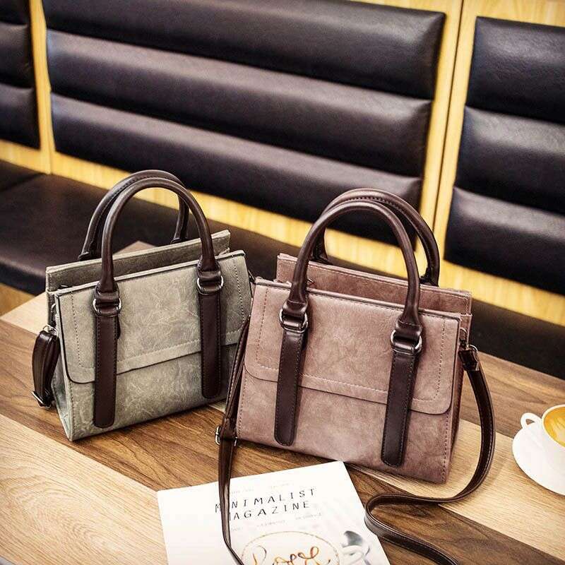 Women's Handbag Fashionable Contrasting Color 2024 New Crossbody Large Capacity Casual Versatile Retro Trendy Temperament Steel Feel Bag