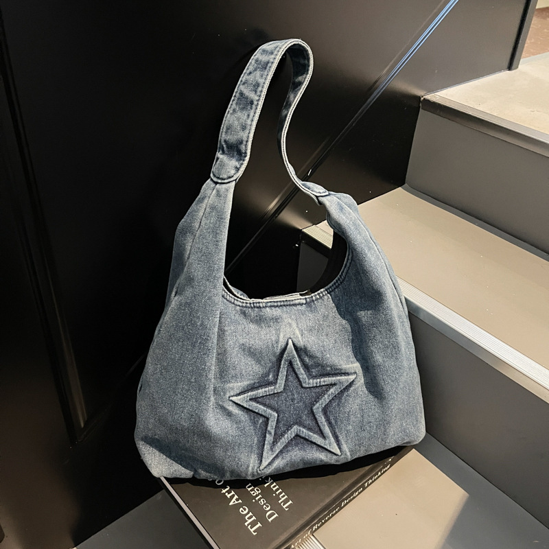 2025 autumn new women's shoulder bag simple large capacity handbag niche design denim embossed star shaped women's crossbody bag women'