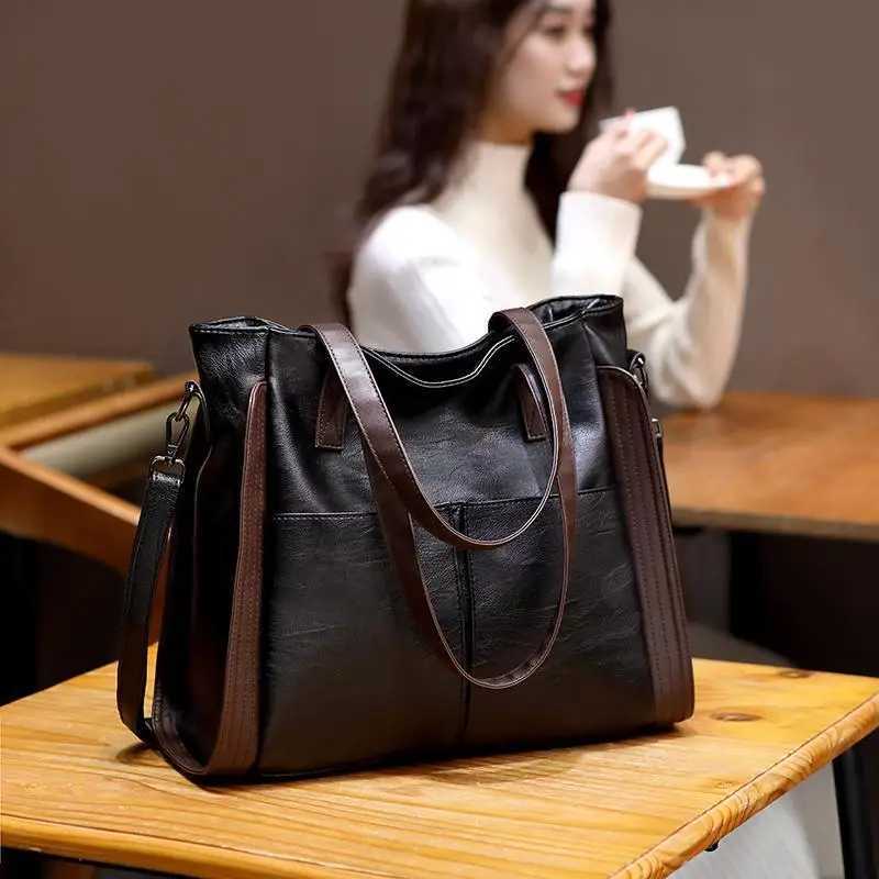 Large Capacity Handbags Women Soft Leather Shoulder Crossbody Bag Ladies Bucket Bags Tote Satchel Handbag and Purse Z250812