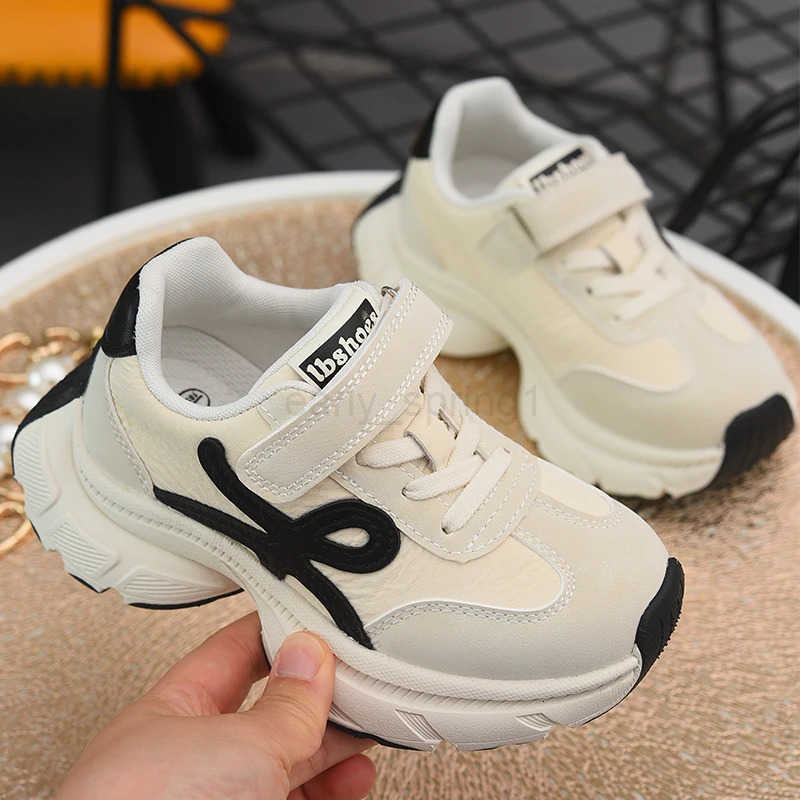 Childrens sports shoes girls shoes 2025 Spring and Autumn new style boys breathable and lightweight running shoes trendy T250812