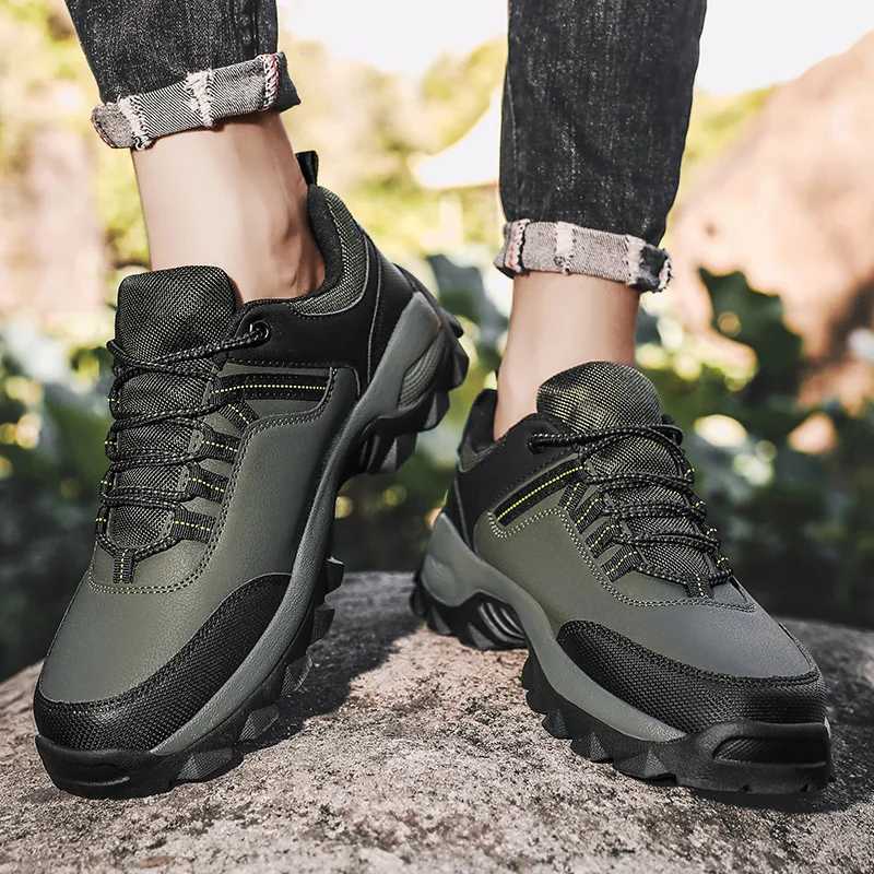 2022 Autumn Leather Mens Sneakers Chunky Men Shoes Heighten Fashion Casual Damping Tennis Shoes Black Waterproof Sneaker Man Z250812