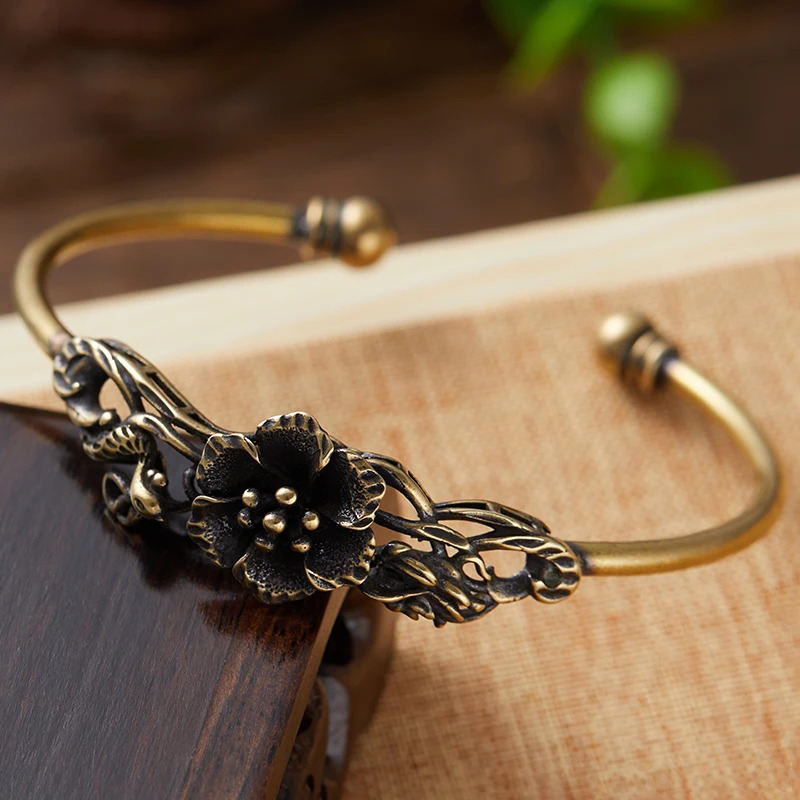 Vintage Ethnic Handmade Flower Bracelet Womens Classic Botanical Series Gold Colour Bangle Jewellery Daily Hundred with Pieces 250811