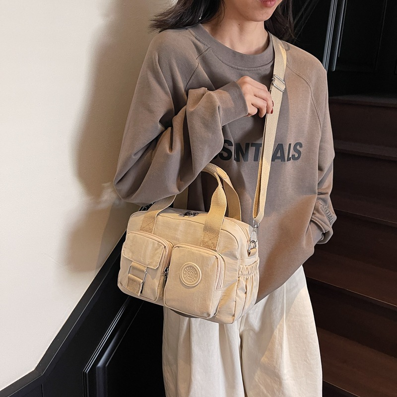 New Fashion Versatile Nylon Tote Single Shoulder Storage Mommy Trendy Casual Crossbody Bag