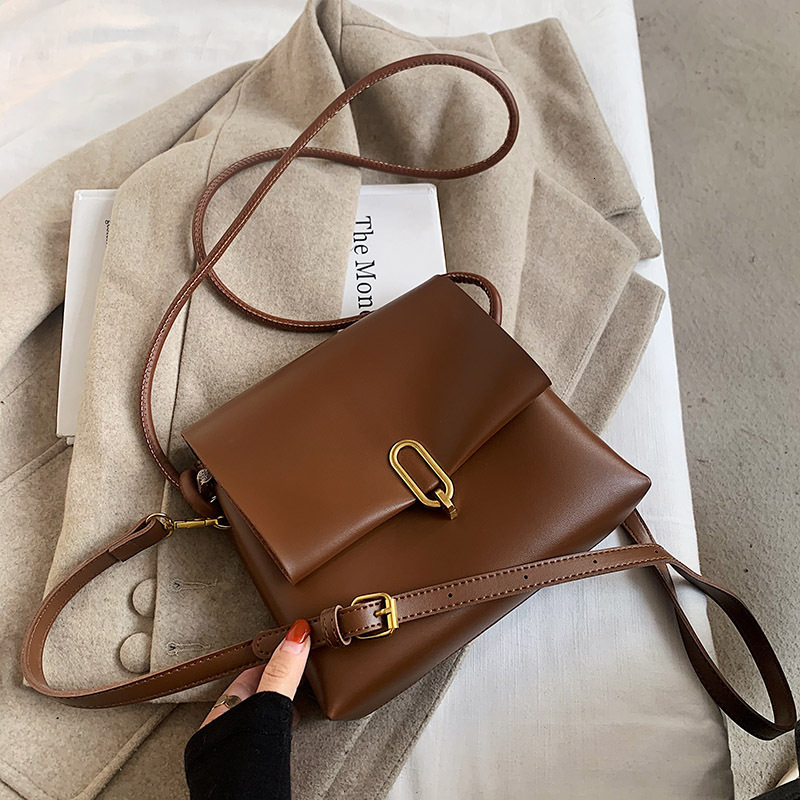 Autumn New Women s Shoulder Bag Fashionable design Women s Small Square Bag Autumn New Designer Bag Simple Retro Style Women s Crossbody Bag