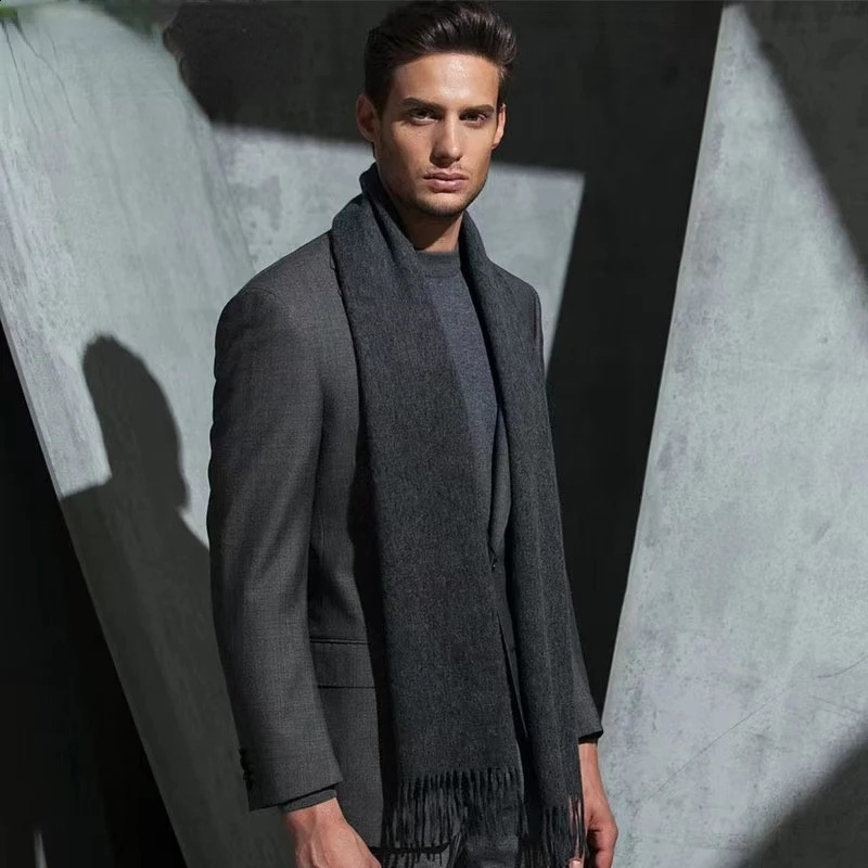 High Quality 100% Wool Scarf Men Women Solid Color Tassel Autumn Winter Business Versatile Classic Warm Soft Muffler Couples 250812