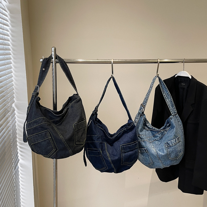 Denim for Women New Washed Single Shoulder Crossbody Large Capacity Commuter Handbag Tote Bag