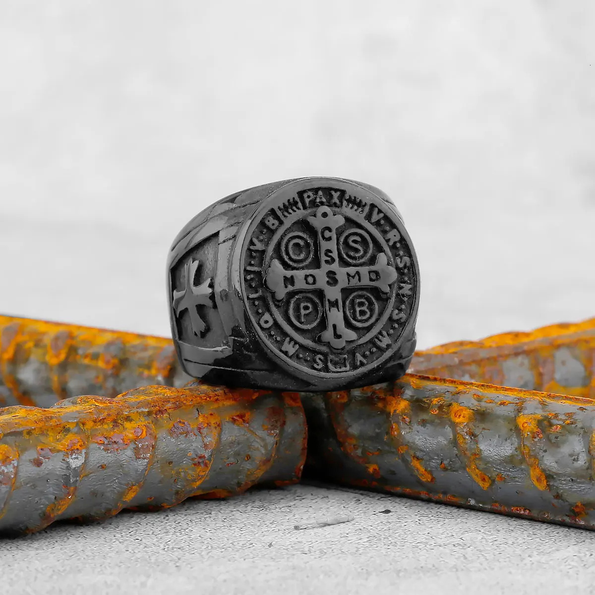 Never Fade Stainless Steel Personalized Cross Mens Faith Ring Hip Hop Punk Boyfriend Mens Jewelry Creative Gift Wholesale 250812