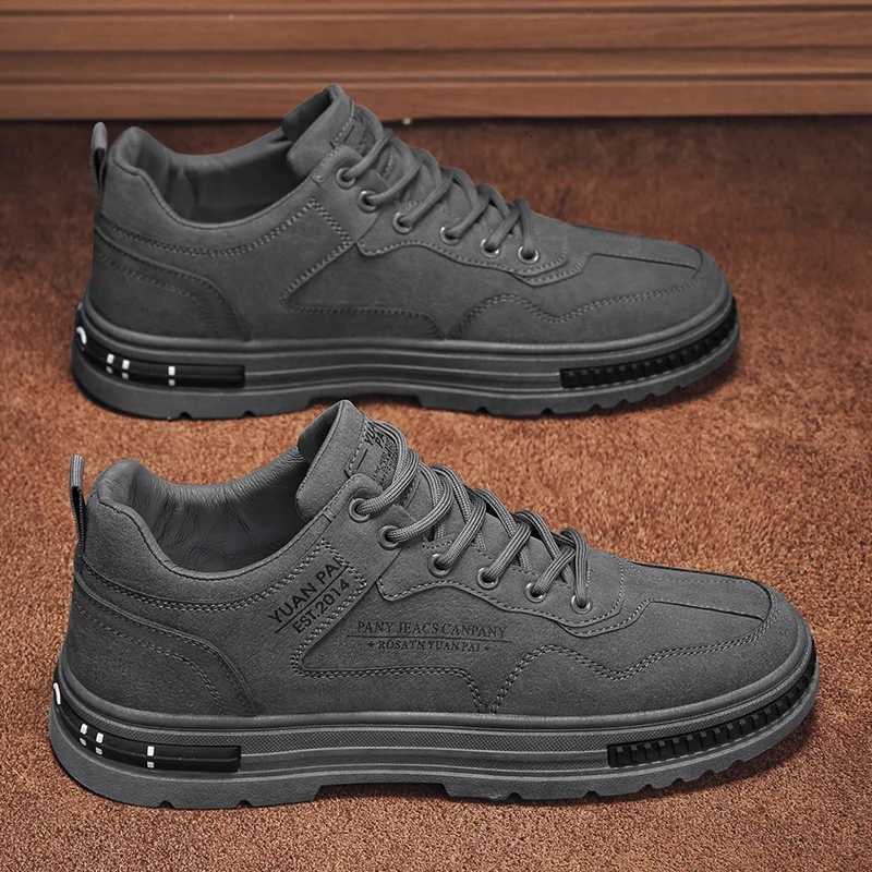 2025 new fashionable and trendy mens shoes casual sports shoes comfortable and versatile. Z250812