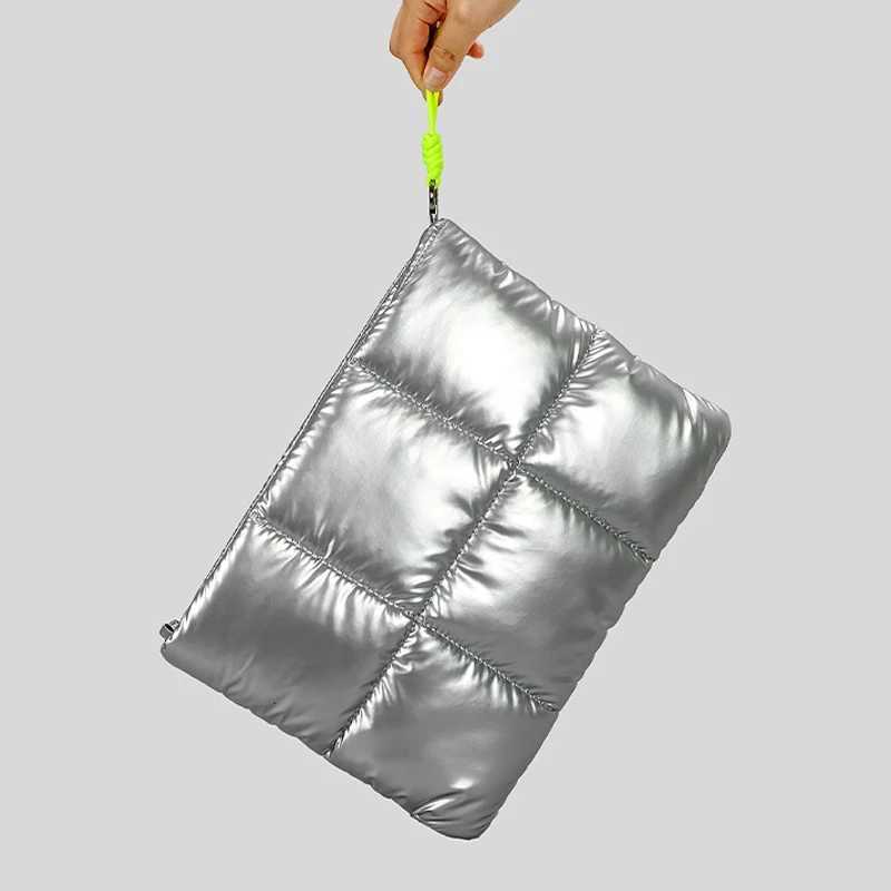 Fashion Quilted Padded Women Shoulder Bags Silver Clutch Purse Casual Nylon Down Cotton 11 Inch Ipad Inner Bag 14Inch Laptop Bag Z250812