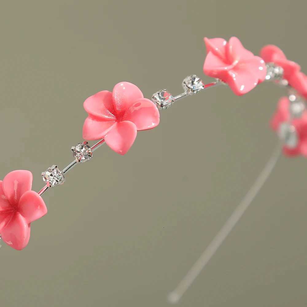 Suower Band Girls Beach Flower Hair Hoops Hairbands Summer Sweet Rhinestone Bands Fashion Hair Accessories X250812