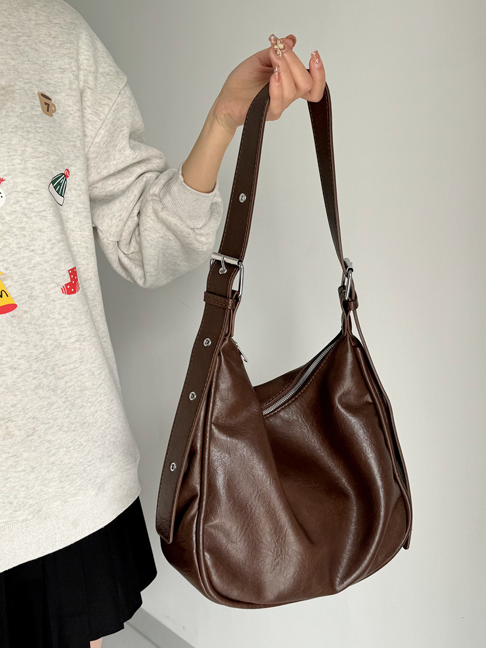 Korean Style Textured Large Capacity Crossbody for Women New Fashion Shoulder Niche Versatile Tote Bag ddmymarket