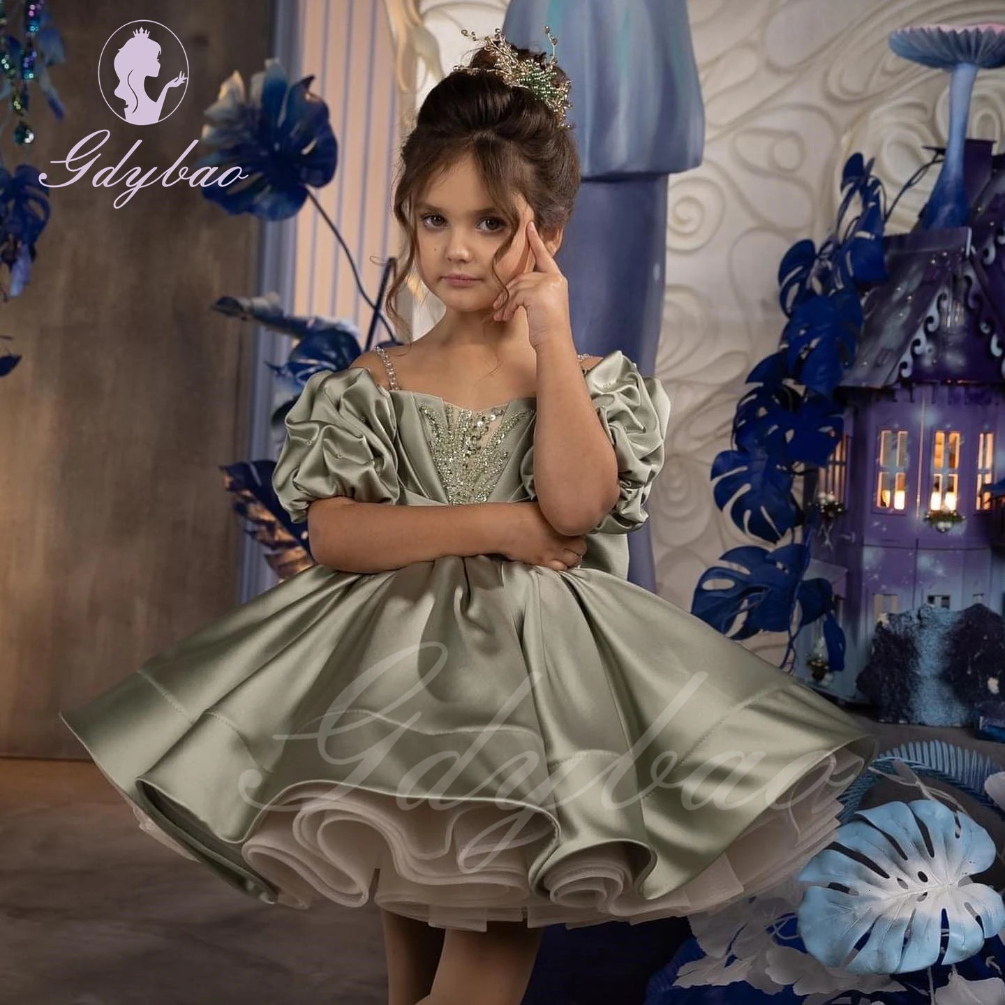 Light Green Flower Girl Dress For Wedding Beaded Satin Knee Length Puffy With Bow Kids Birthday Baby First Communion Ball Gowns 250811