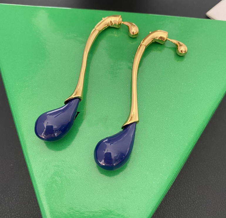 Curved Water Drop D… - image