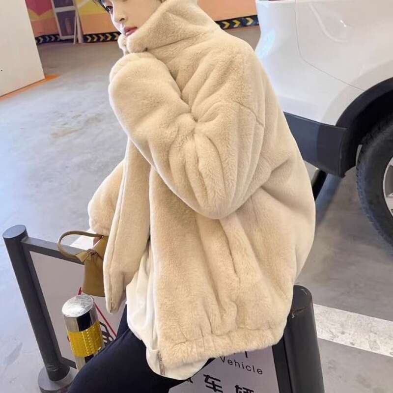 Hairy coat for women in winter, young, cute, environmentally friendly, imitation mink fur, loose collar, short fur