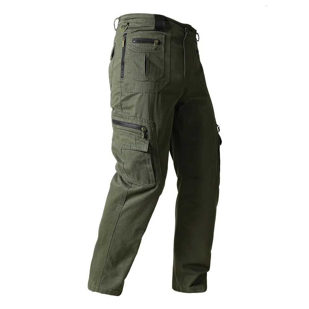 New Spring Men Multi Pockets Cargo Long Pants Men Straight Fit Casual Trousers High Quality Male Cotton Tooling Pants Size 5XL X250812