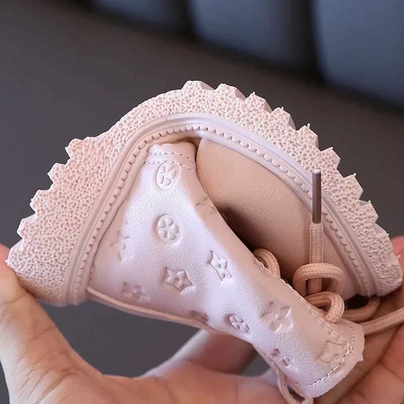 Girls Boots Autumn Winter Plush Children Boots Boys Girls Shoes Fashion Brand Soft Leather Warm Kids Boots XJ250812