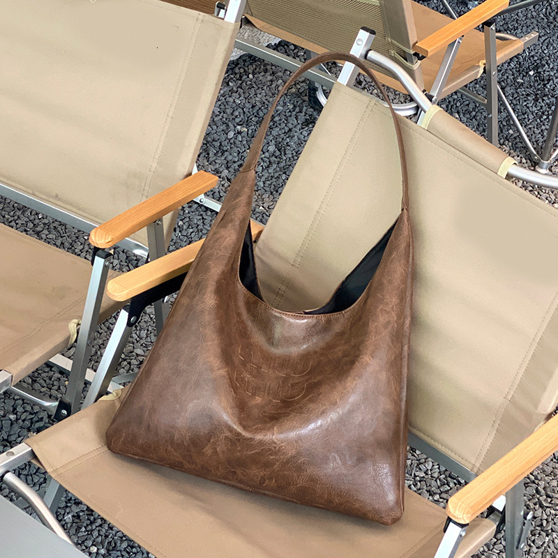 Korean Style Underarm Single Shoulder Capacity for Women New Autumn Winter Office Commute Versatile Large Bag