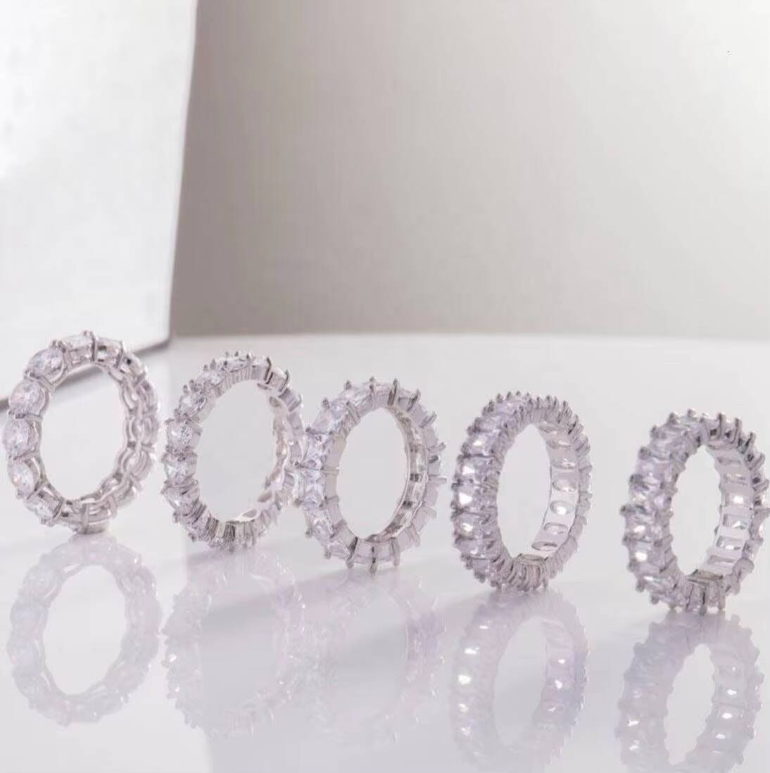 Speedin Handmade Fine Jewelry Cushion Cut DEF VVS 14K 18K Gold Luxury Wedding Engagement Ring Full Lab Diamond Band Ring