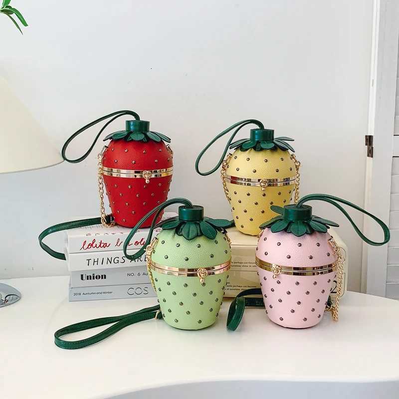 Designer Handbags Women Shoulder Strawberry Shaped Little Hand Bags Sac Handbags For s Ladies Purses And Crossbody Z250812