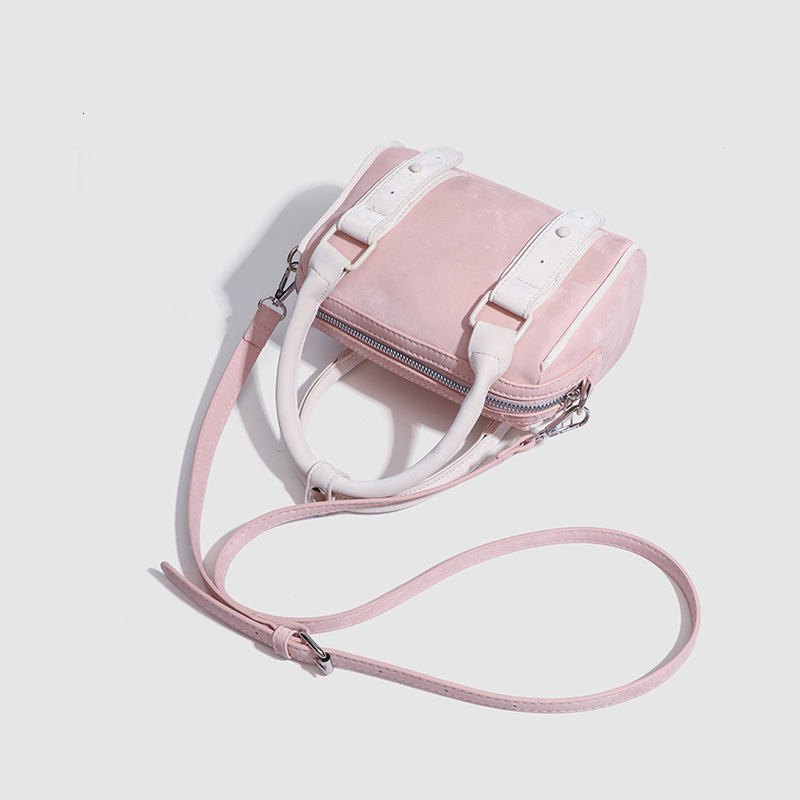 2025 Autumn New Women s Shoulder women s Bag Minimalist Style Versatile Commuting bag Handbag Women s Crossbody Bag Autumn New Designer Bag