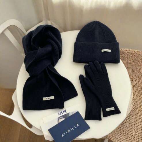 beanie cap Burgundy Scarf Hat Two-Piece Anti-Frost Gloves Christmas Gift Student Warm Three-Piece Set