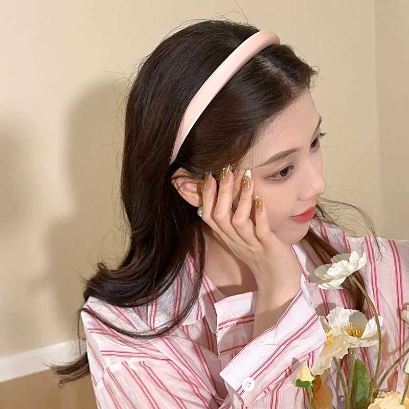 New Glossy Thin Hairband for Women Lady Sweet Candy Thin Band Hair Hoop JK Korean Girl Dress Hair Accessories X250812
