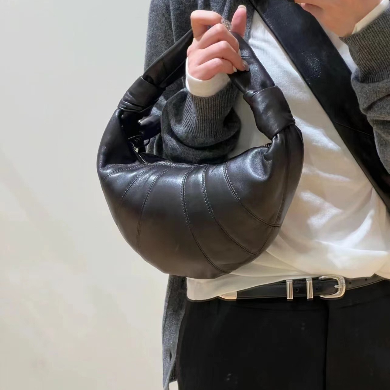 Women's Underarm Bag 2025 New Leather Shoulder Handbag Horn Bag Women's Genuine Leather Bag