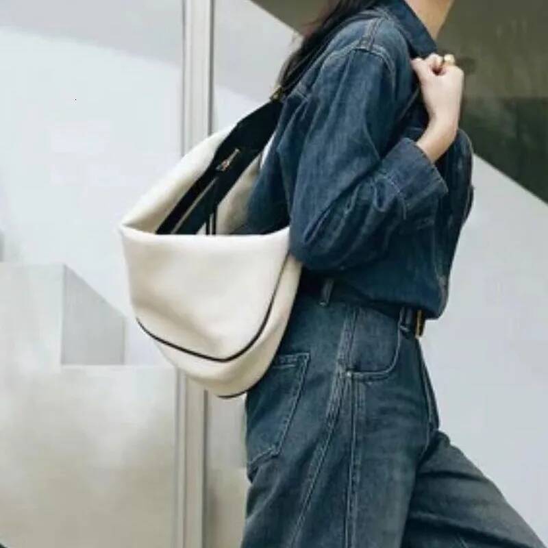 Summer Women's Crossbody Large Capacity Dumpling New Canvas Premium Commuting Shoulder Bag School Teacher Gift high-quality