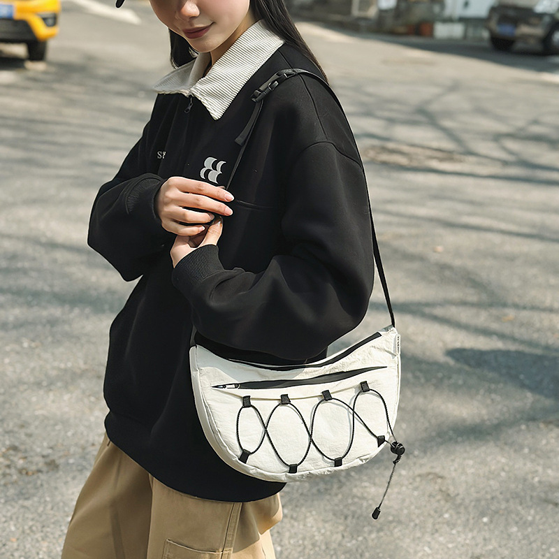 Workwear Style Large Capacity Unisex Crossbody for Commuting Nylon Fabric New Casual Personality Braided Strap Shoulder Bag