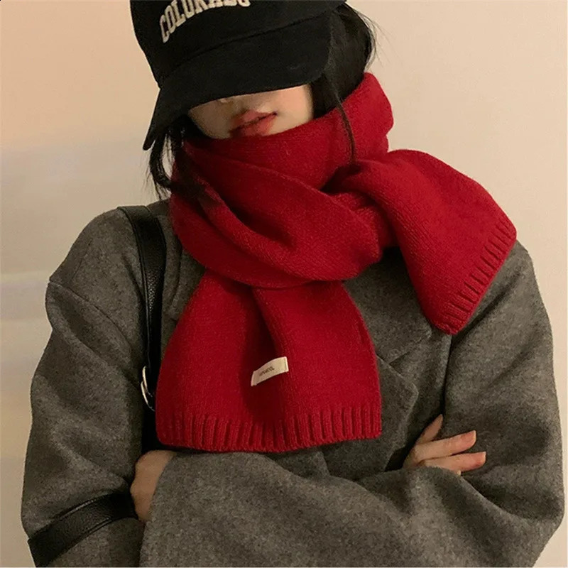 2025 Knitted Red Scarf Women Winter Simple Classic Solid Color Wraps Men Couple Scarf Soft Warm Thermal Wool Muffler 250812
