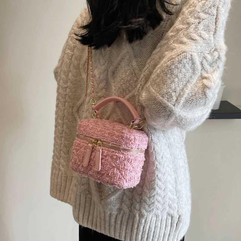 Fashion Woolen Sequin One Shoulder Bag Party Square Handbags Women New Versatile Chain Crossbody Bag Mini Phone Pouch Z250812
