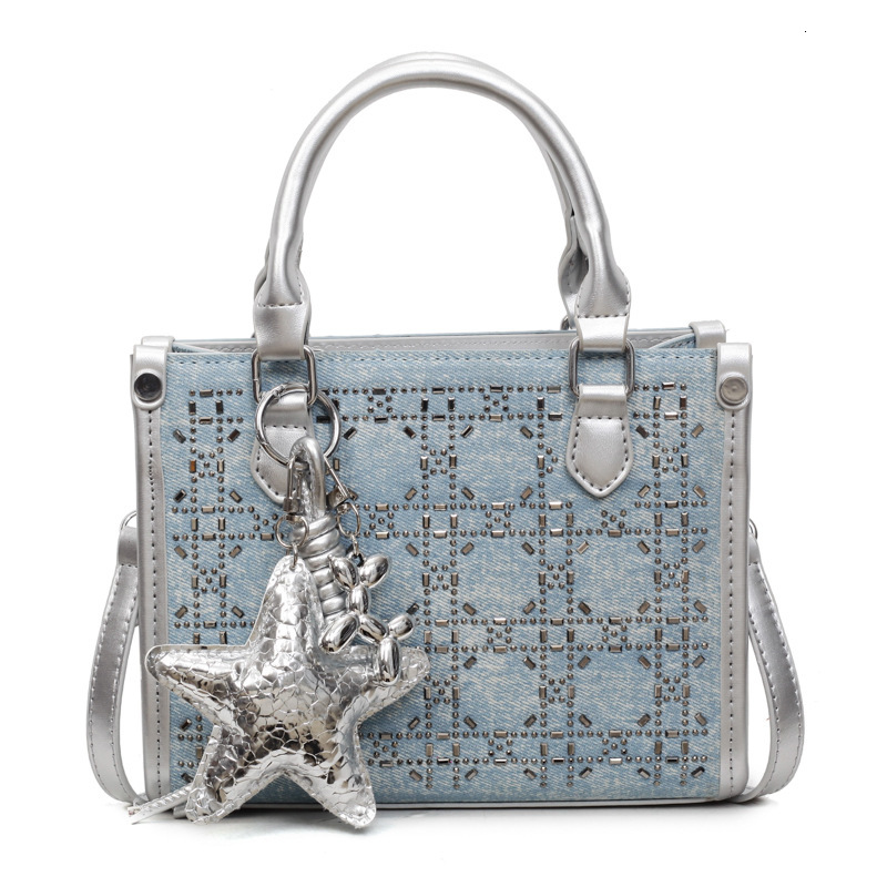 Women's New Fashion Versatile High-End Feel Handheld Shoulder Crossbody Large Capacity Commuter Tote Bag