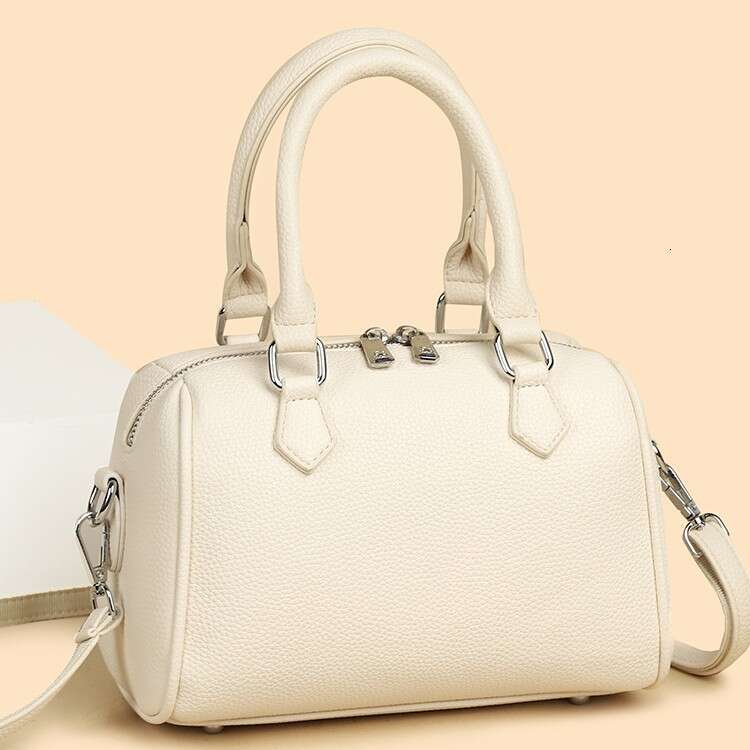 2025 New Small for Women Summer Trend Versatile Crossbody Korean Style Boston Handbag Pillow Bag