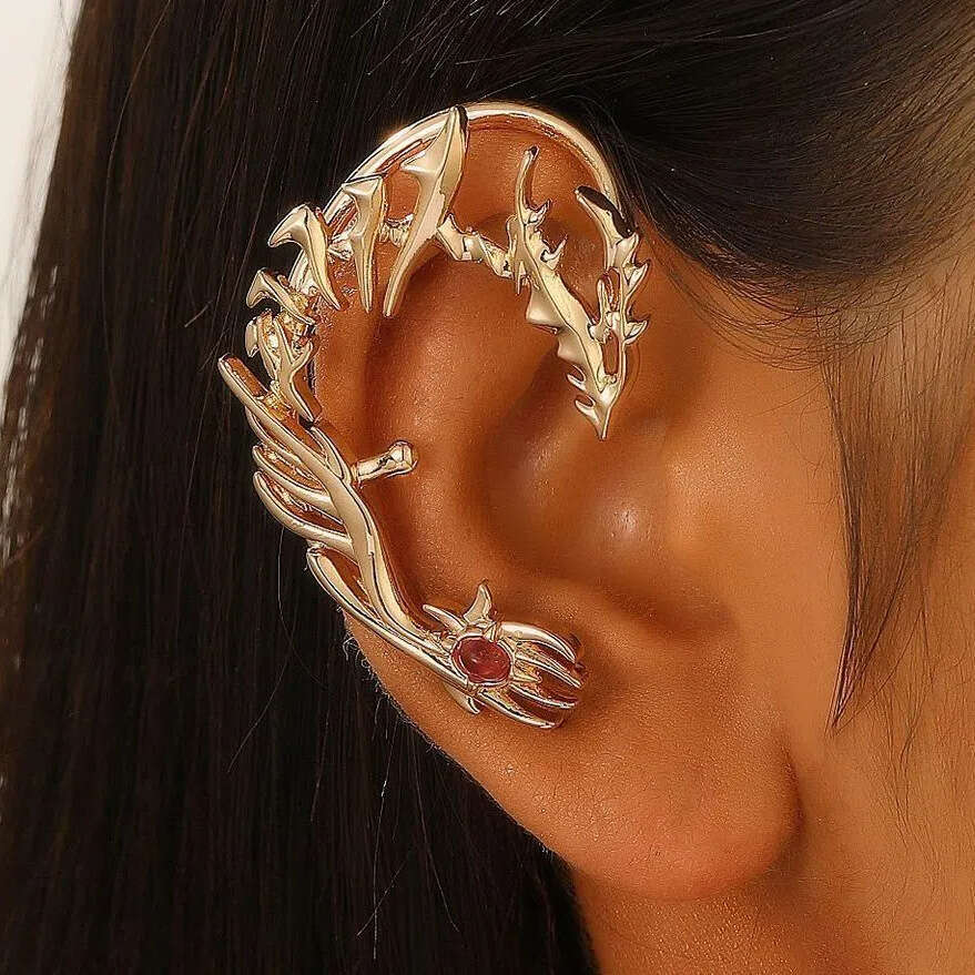 Exaggerated Personality Punk Dragon Clip for Women Without Piercing New Chinese Style Dragon-Shaped Zircon Thorn Geometric Ear Cuff