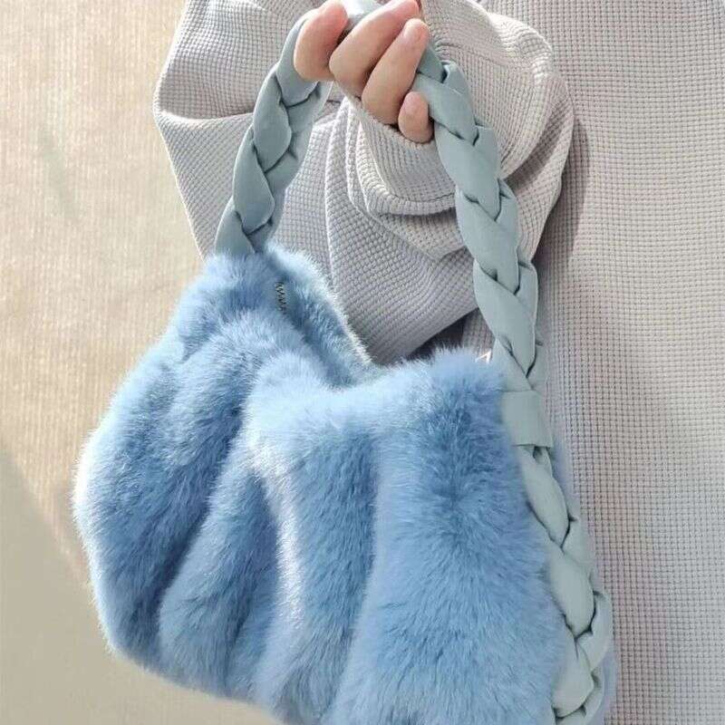 Autumn Winter New Fury Small Fragrant Women's Bag Leisure and Western Versatile Style Handbag Trend One