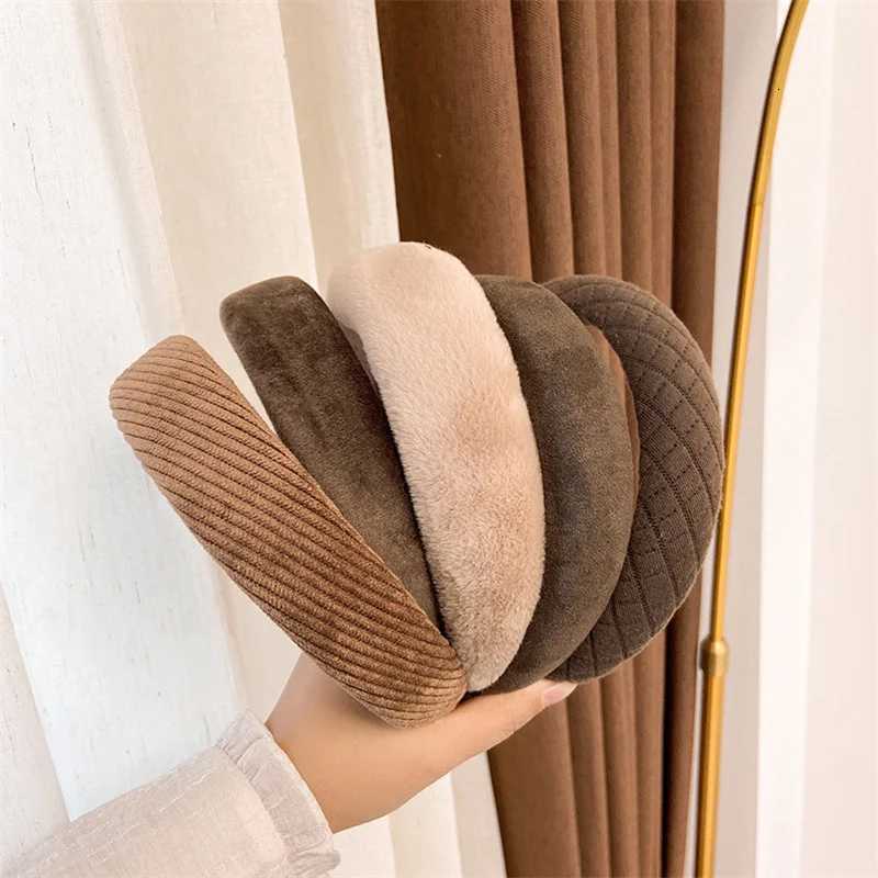 Winter Fashion Coffee Color Latt Sponge Band for Women Girl Plush Wide Side Hairband Velvet Hair Hoop Hair Accessories X250812