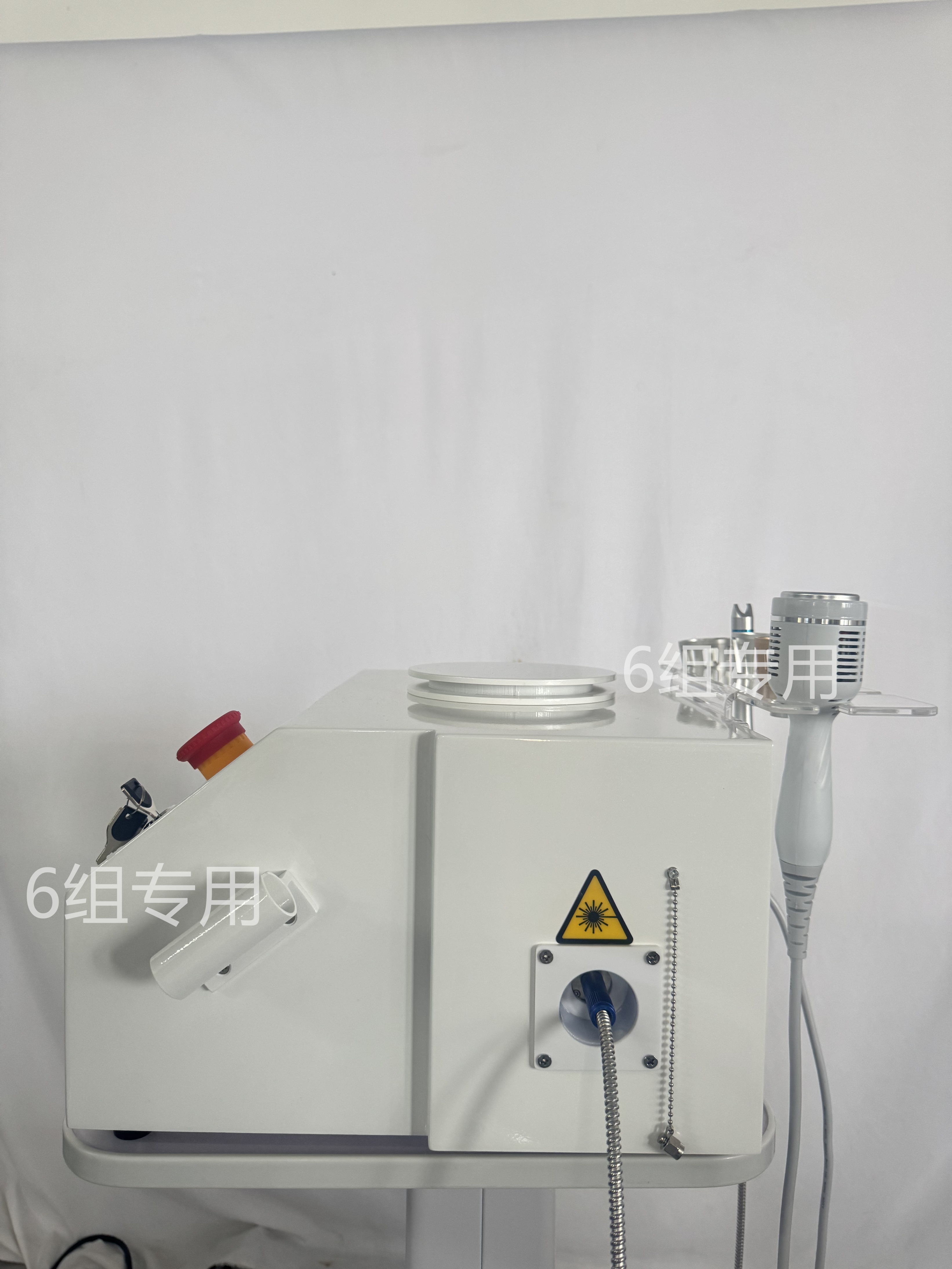 Painless 980nm Diode Laser Device For Red Vein Removal, Nail Fungus, Body Slimming, Skin Firming, Eczema Relief In Beauty Spa Clinics