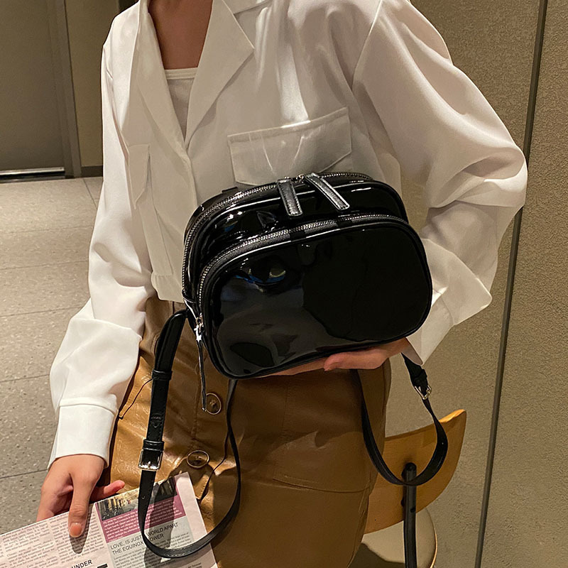 Minimalist PU Leather Women's New Black College Style Student School Bag Casual Versatile Backpack for Women