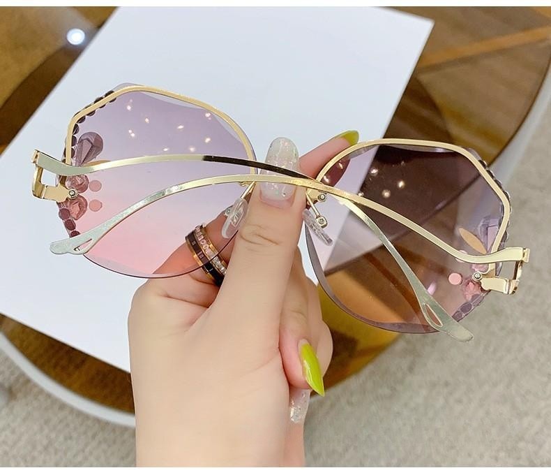 Designer Sunglasses For Women Oversized Sunglasses Cat Eye Sunglasses Luxury Polarized Goggle Pilot PC Frame Square UV400 Eyewear KP222