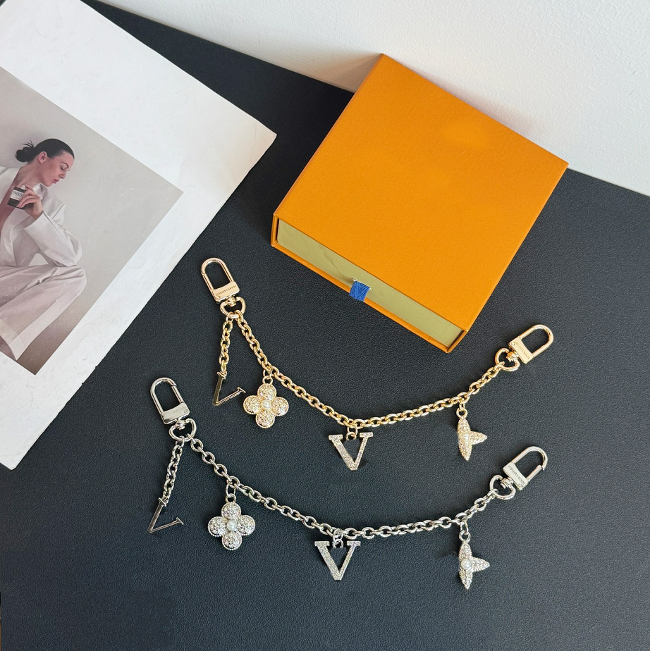 Keychains Lanyards Luxury Purse Charms Designer Keychain Wallet Portable Key Holder Charms Bag Accessories Metal Pendant Key chain Designer bag charm 20 styles