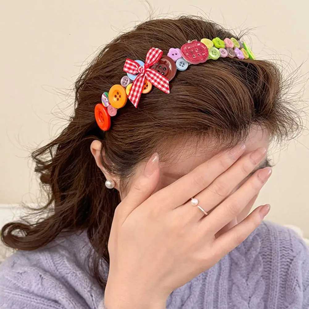 2K Wear Dopamine Colored Button Band Hair Clips for Women Girls Cute Buttons Hairpins Hair Barrettes Hair Accessories X250812