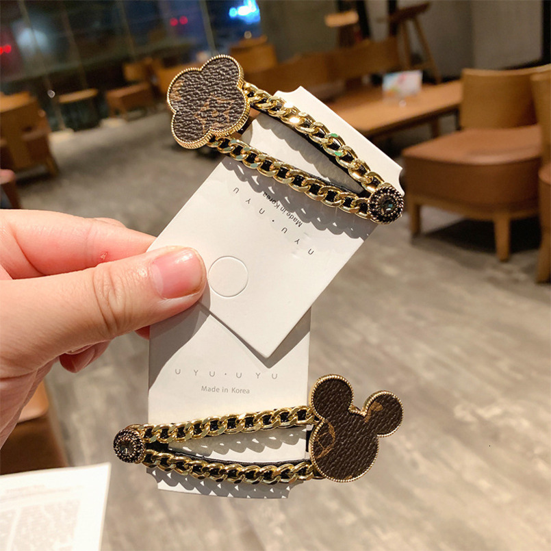 Classic Mickey Heart Leather Print Metal Chain Elegant Side BB Clip Hair Accessory