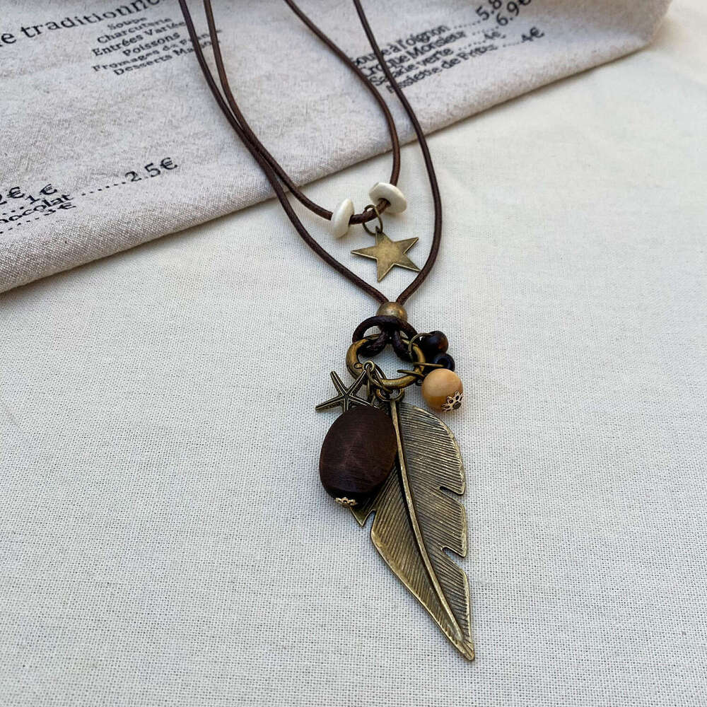 Fashion New Chinese Feather Pendant Necklace for Women Ethnic Style Layered Long Sweater Chain Bohemian Accessories