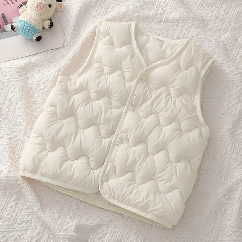 Autumn Winter Children Boys Girls Warm Vest Solid Waistcoats for Kids Children Sleeveless Outerwear 2-7Yrs Kids Warm Tops 250811