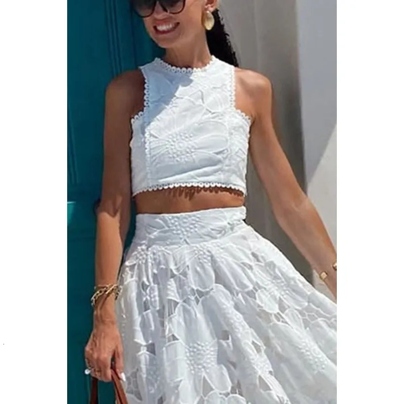 Sexy Women Hollow Out Two Piece Set Elegant Summer Sleeveless Vest Top Floral Maxi Skirt Set Beach Vacation Holiday Outfits 250811