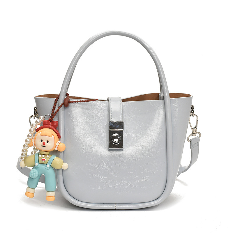 Trendy High-End Style Basket for Women Spring Summer New Fashionable Versatile Casual Handheld Bucket Bag