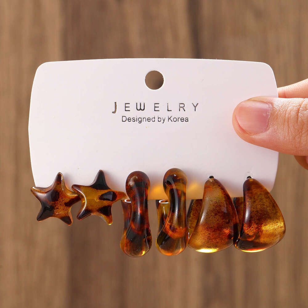 Melard Style Coffee Color Cuff Set Niche High-end Clips Hoops Earrings Ear Jewelry for Women