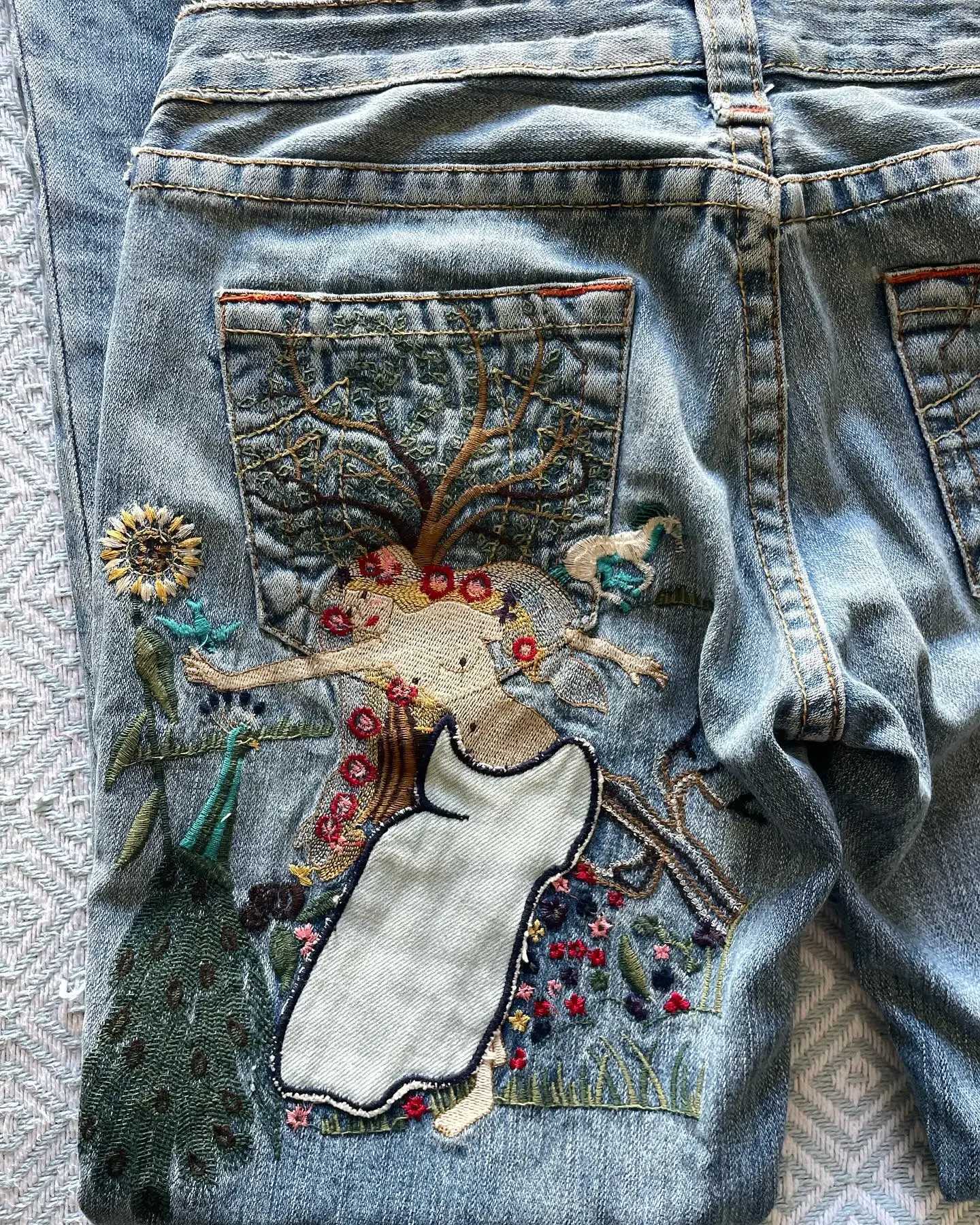 Retro Men and Women Streetwear Y2K Jeans Oversized Embroidered Pattern Mopping Wide Leg Baggy Jeans Low Waist Hip Hop Pants X250812